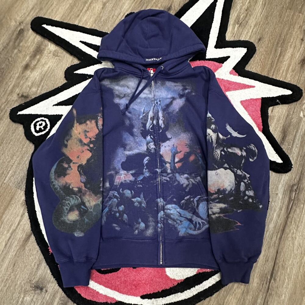 Frank Frazetta Zip Up Hooded Sweatshirt – Size Large – New